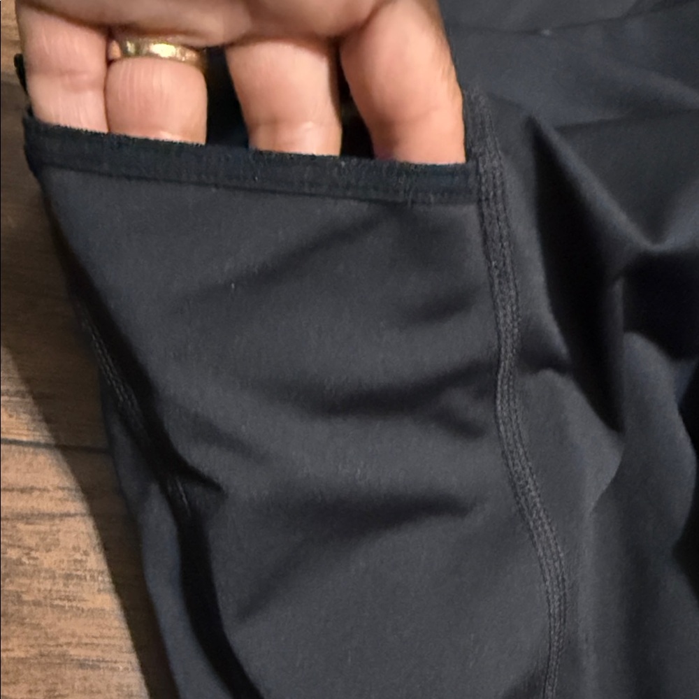 Nike Black Capris with White Logo - Picture 7 of 8